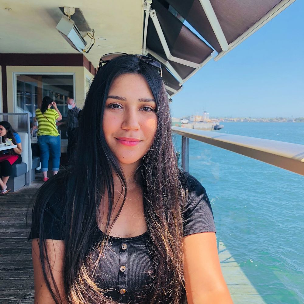 Meet your Posher, Amarisa